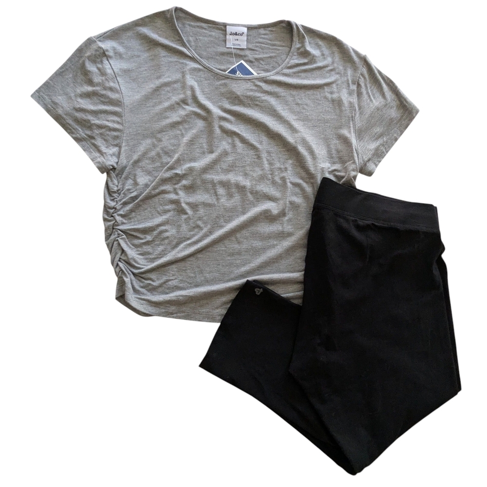 Set Of Athletic Top And Leggings Size Large